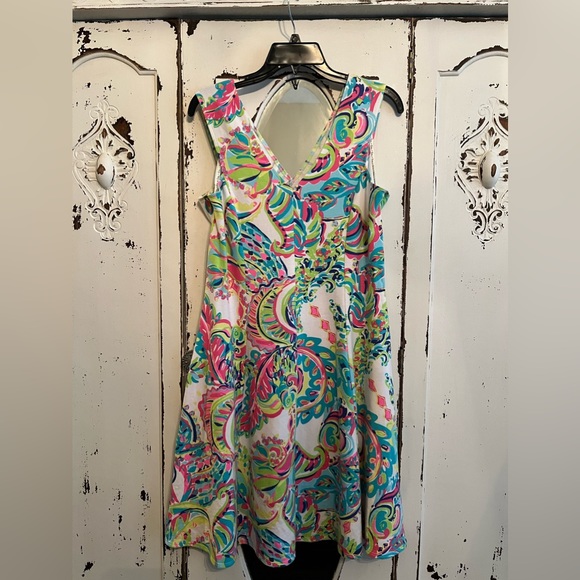 SOLD Lilly Pulitzer Dahlia Dress Resort White in Toucan Play | L - Picture 8 of 8